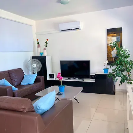 Villa 3 Bedroom Seaview Direct In With Pool